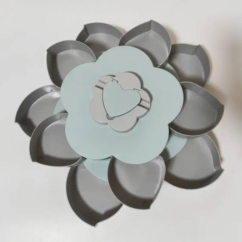Snack Storage Box, Rotating Candy Box Petal Shape Food Snack Storage Box, Food Fruit Storage Box